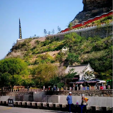 相聚大同日记4 参观悬空寺与千年木塔景点