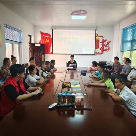 东大街社区暑期成长训练营让孩子们暑期更有意义