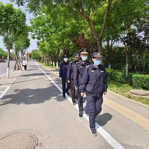 协助开发区整治昌盛大街市容秩序