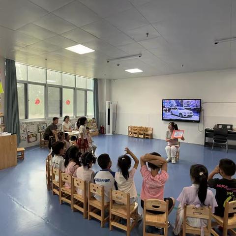 琉璃寺镇中心幼儿园——周课程活动案例大班语言活动《快乐的小公主》课程梳理