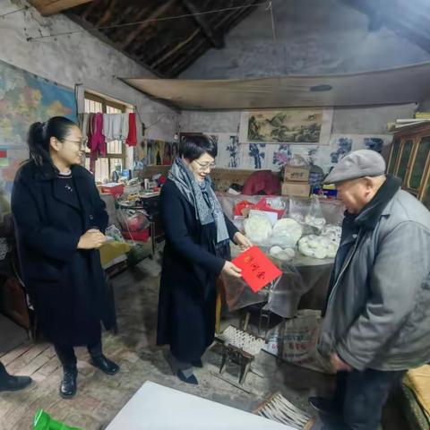 张培芝到陈集镇走访慰问困难党员