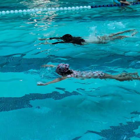 我是池阳小学二年级二班张慈姝，我正在参加池阳小学 2024 年寒假“微实践 做中学”之生龙活虎健康幅活动