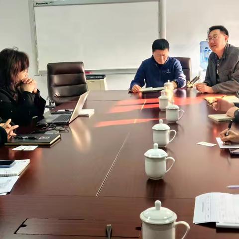 现场办公抢效率，为企分忧强服务