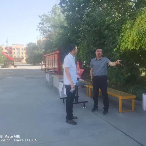 军户农场严阵以待、护行中考