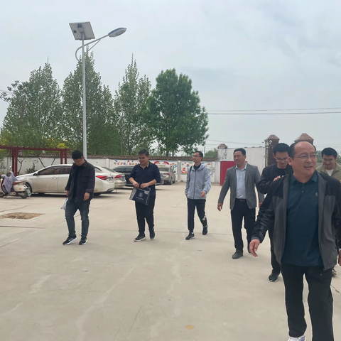 孙甘店镇程望甫小学:推进信息化建设 打造信息化校园