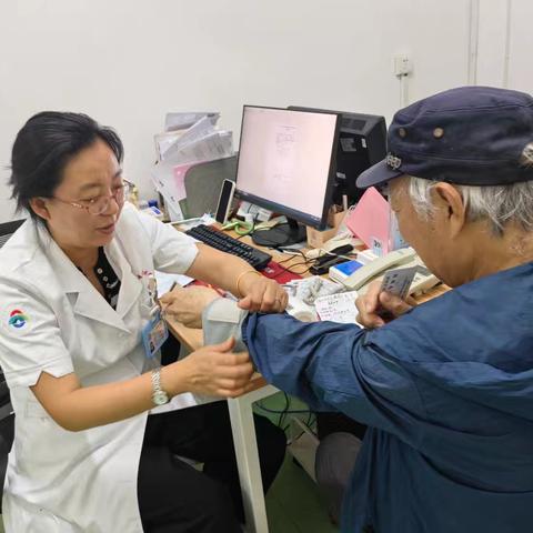 社区健康守门人，家庭医生付玲玲