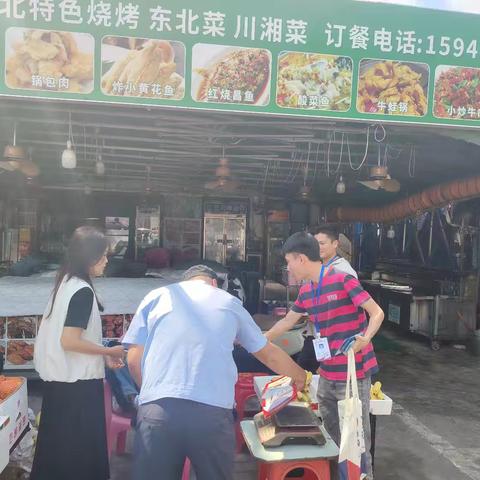 三灶村网格员持续开展反诈，反走私、套代购…等宣传工作