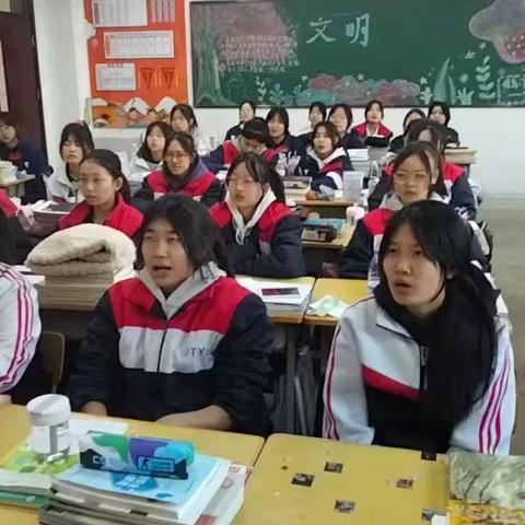 劳动教育课 “《龙的传人》”聆赏学唱活动——保育17班