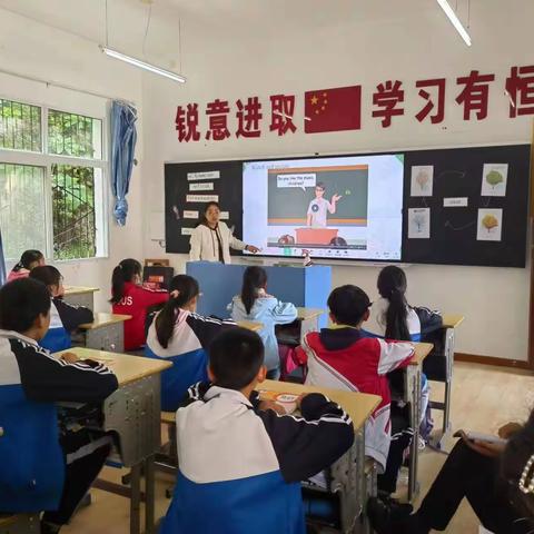 结对帮扶共教研 专题讲座促提升—记城固县朝阳小学、大盘中心校教学交流、研讨活动