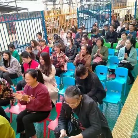 大师就在身边：信阳弘运启明星幼儿园家教报告会