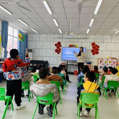 “心有暖阳，迎冬小雪”——金阳街道程坞幼儿园二十四节气之“小雪”主题活动