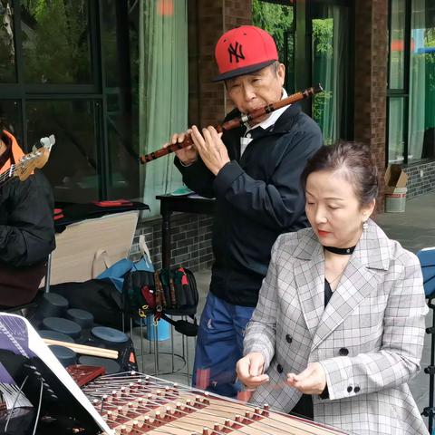 （桂花）我们快乐的音乐小分队，相聚在成都熊猫国际度假区——娱乐视频（2024年5月2日）