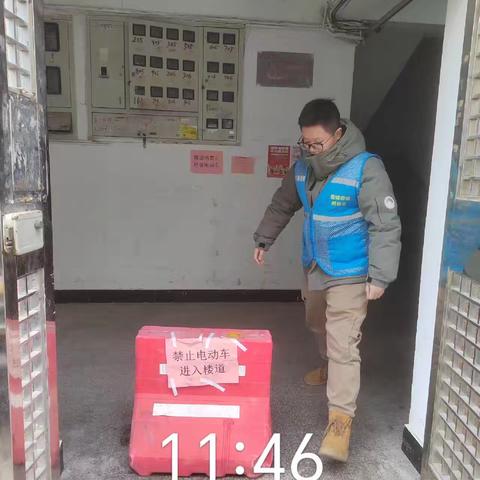 鳌峰街道曙光社区持续开展电动自行车全链条整治及宣传工作