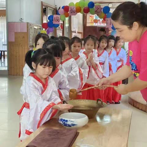 陆川县小天使幼儿园第27届毕业典礼