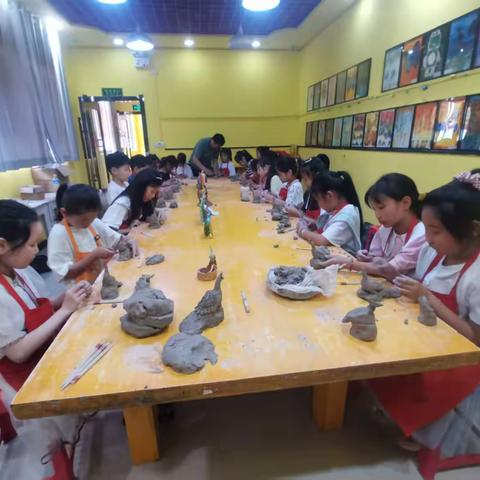 细腻与创意的结合--孩子们的泥塑之旅