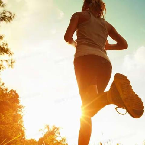 “阳光体育运动”我们在路上