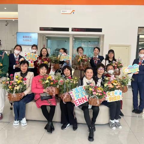 助力适老，构建快乐银龄生活