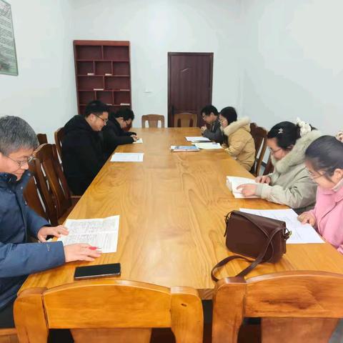 学思践悟全会精神 凝心聚力备战期末——记24级高二生物组第22周教研活动