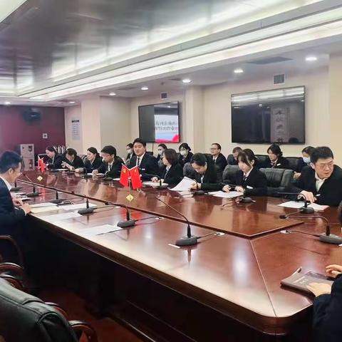 西安分行第一督导组赴高新支行营业室督导“全员内控案防大讨论”活动