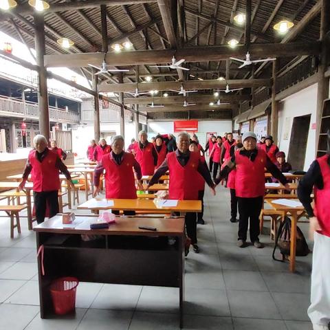 2025年秋季学期第十五课