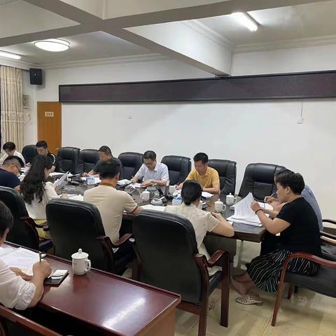 甘蔗街道开展“垃圾分类就是低碳生活新时尚”主题活动会议