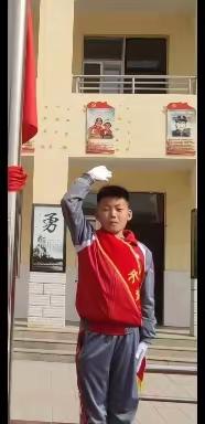 发奋识遍天下字，立志读尽人间书—— 小小读书郎李天睿