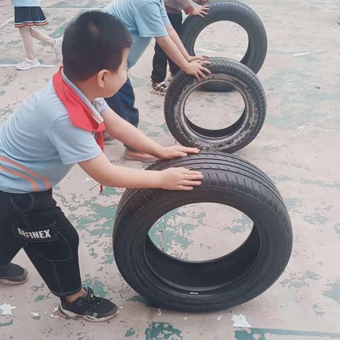 〔曹庄学区砚池育星小学〕关爱学生幸福成长之课间活动