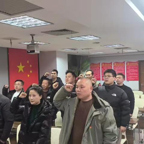 美友15392354的简篇