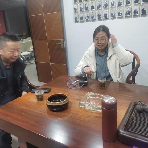 白鹤镇驻宁波流动党支部主题党日活动
