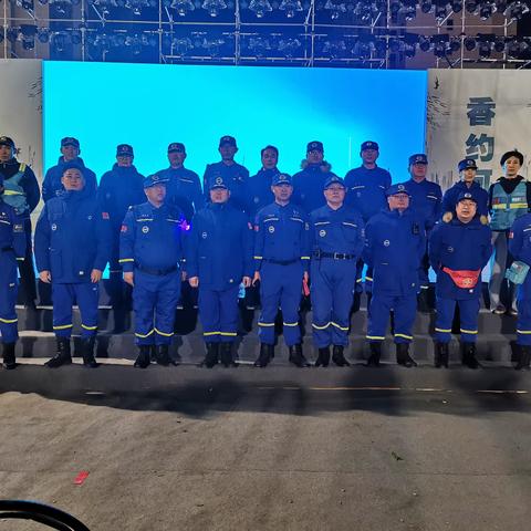 张家口蓝天救援市区队为经开区“消费博览会”进行医疗保障