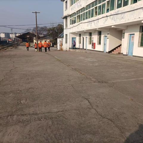 货运车间三线建设周检查20231229
