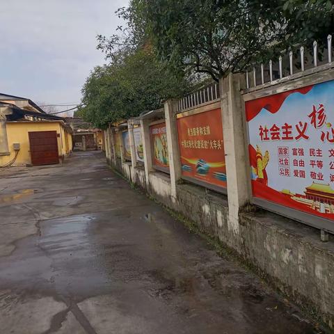 李小荣的简篇