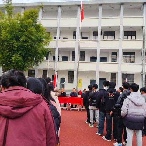 少年逐梦，赛场飞扬 ——稼轩中学2025年冬季运动会