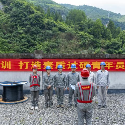 国网湘西变电检修公司：实战练兵 锤炼核心业务能力   战培结合 打造素质过硬队伍