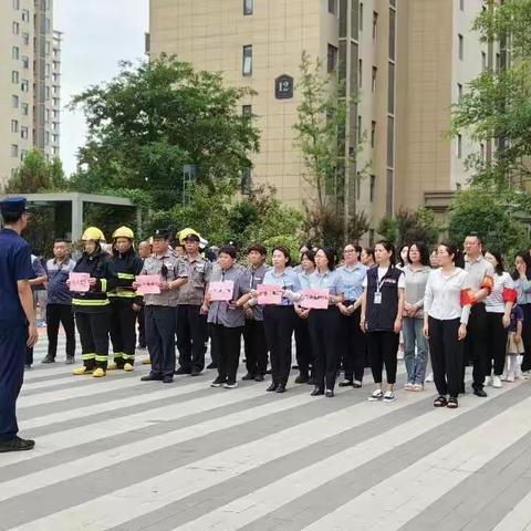 同德路社区联合双报到党员共同开展消防安全演练和环境保护宣传活动