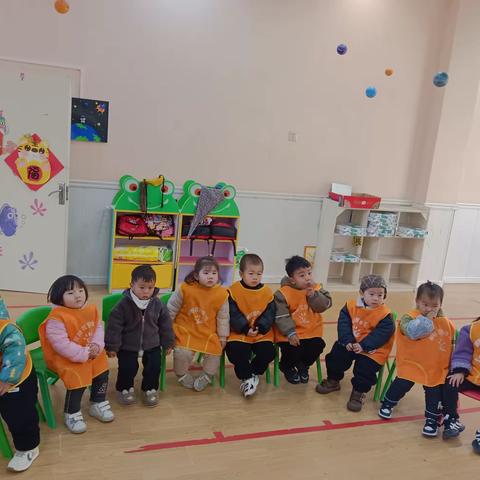 朝阳花园幼儿园种子班《我们一起去钓鱼🎣》