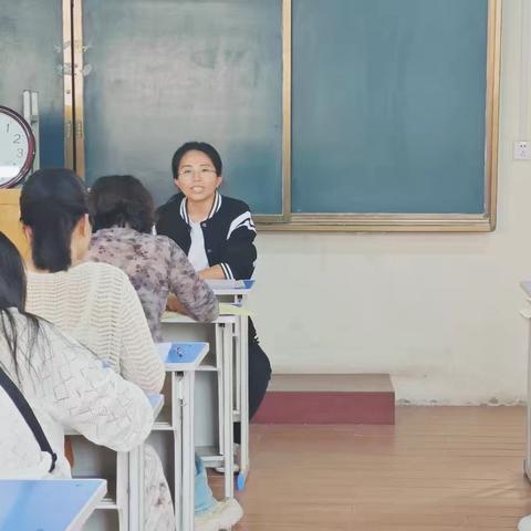 “潜心教研勤探索，扎根教学促提升”——立洋外国语学校高中部语文研讨会