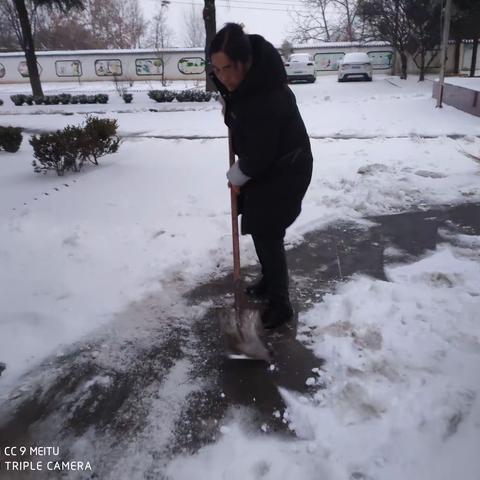 【豫灵教育】天气虽寒  有您我倍感温暖