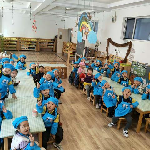 美食每刻，与食俱进 .泽馨苑幼儿园芽芽🌱一班食育课---[特色串串🍢]