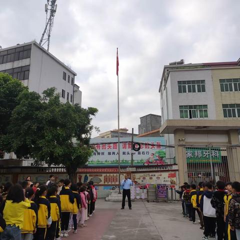 记太平镇中心小学助力“百县千镇万村高质量发展工程”朗诵比赛