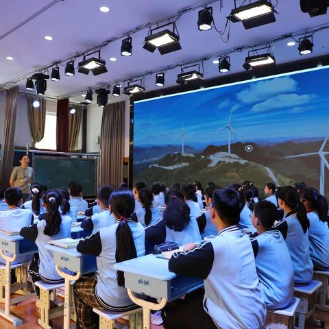 凝心聚力，以研促教——莒县第五中学举行小学部数学组大集体备课展示活动（二）