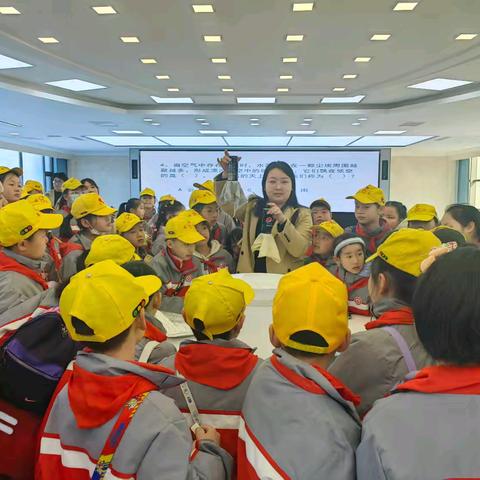 安康：零距离探气象 在体验中拉近与早期预警的距离