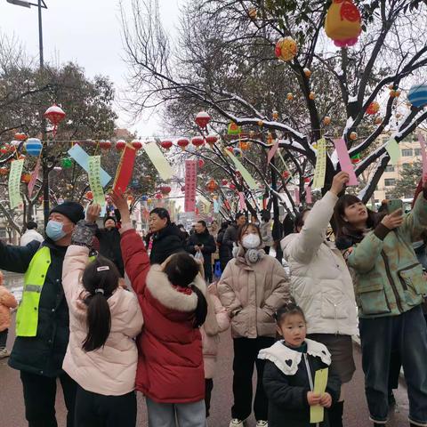 公园路社区开展“欢乐猜灯谜 热闹度元宵”主题活动