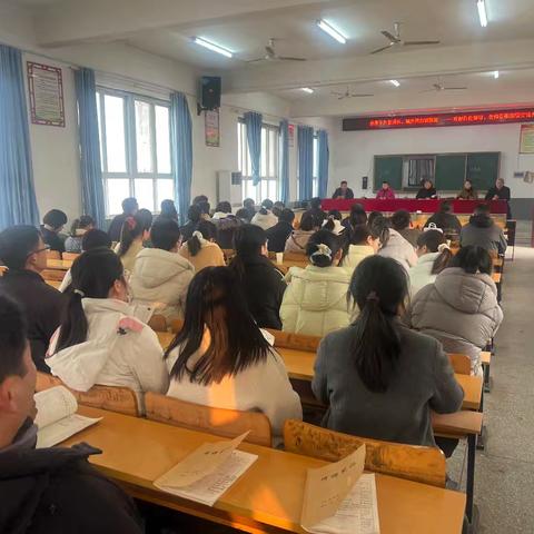 聚焦学科素养 共绘教育新篇 ——正阳县2025-2026学年上学期理科学科“送教下乡”活动袁寨片区圆满举行