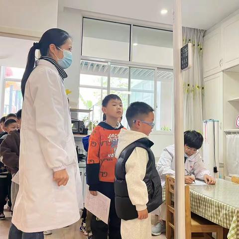 家园共育‖陵口中心幼儿园四月份家园共育工作简报