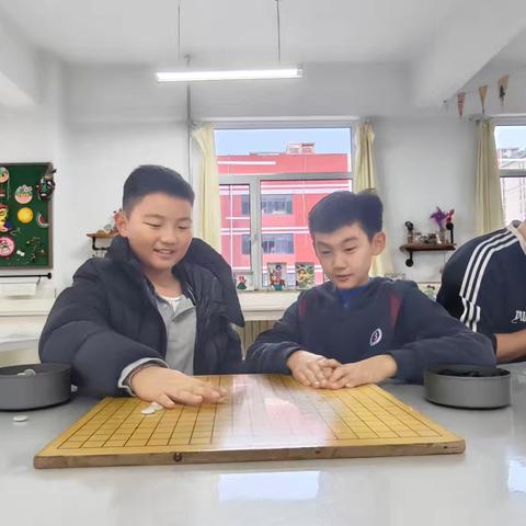 黑白之间的成长之旅