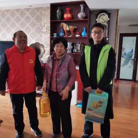 【中原办静和苑社区】静和苑社区春节慰问老党员、老干部、困难户