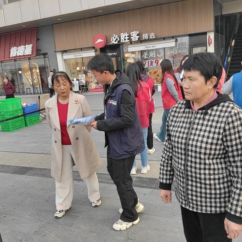 医保宣传暖民心 惠民服务零距离