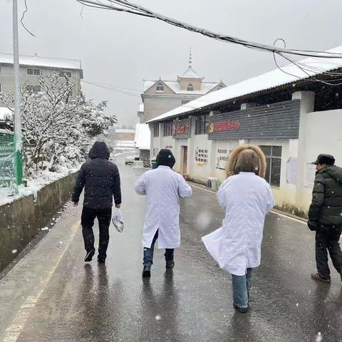 基本公共卫生服务之重点人群送诊，巡诊并进行家庭医生签约