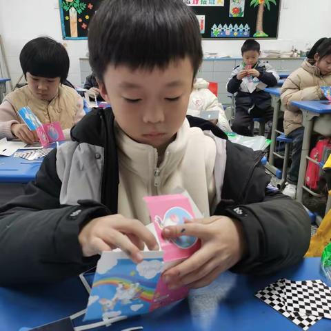 淮西小学三年级鲨鱼公园STEM主题课程《魔术大师》